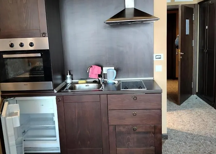 Royal Barcello * Slantchev Briag